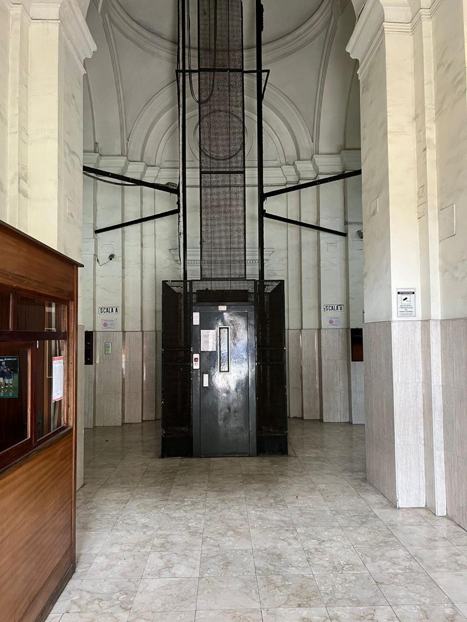 Downtown Umberto 74 Apartment Naples Exterior photo