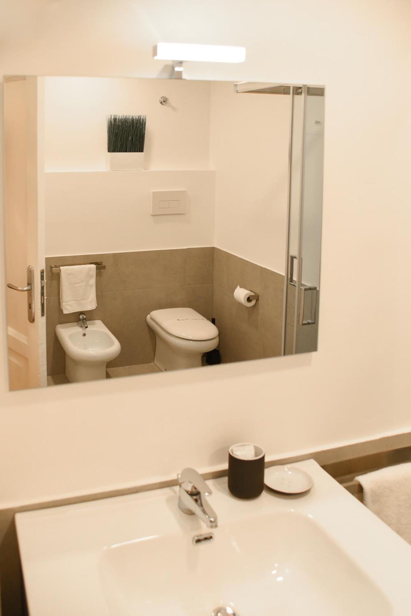 Downtown Umberto 74 Apartment Naples Exterior photo