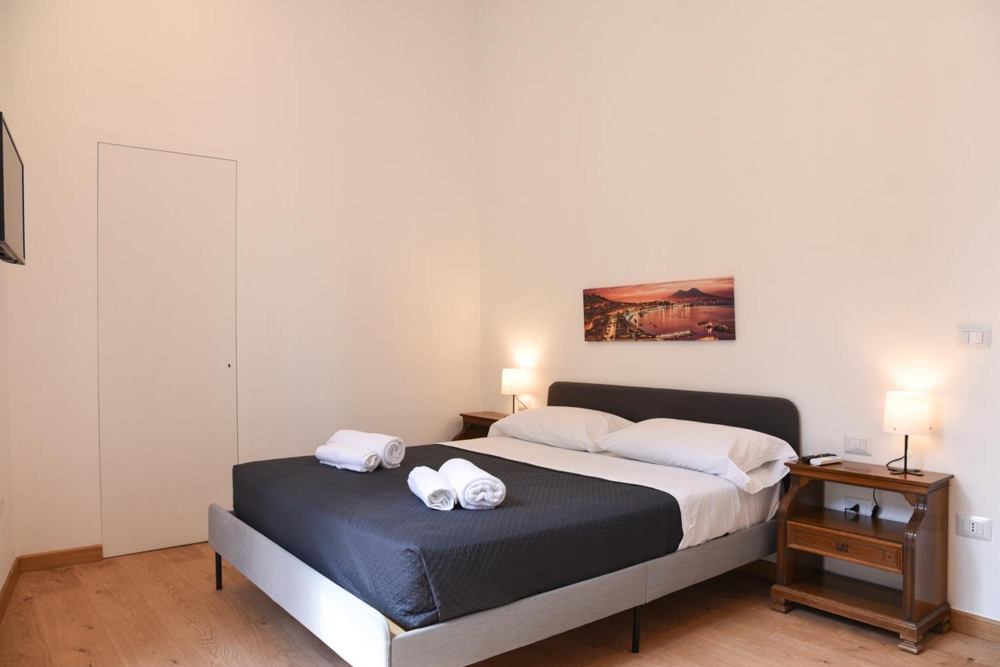 Downtown Umberto 74 Apartment Naples Exterior photo